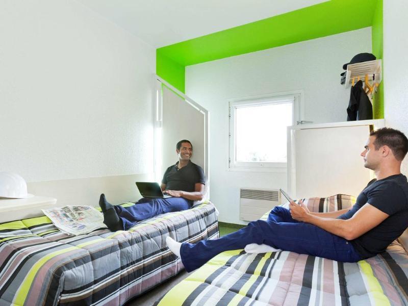 Hotelf1 Lyon Sud Oullins Renove Exteriör bild